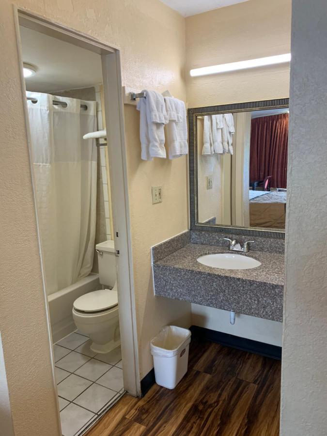 Country Hearth Inn & Suites CartersvilleCartersville  Kültér fotó