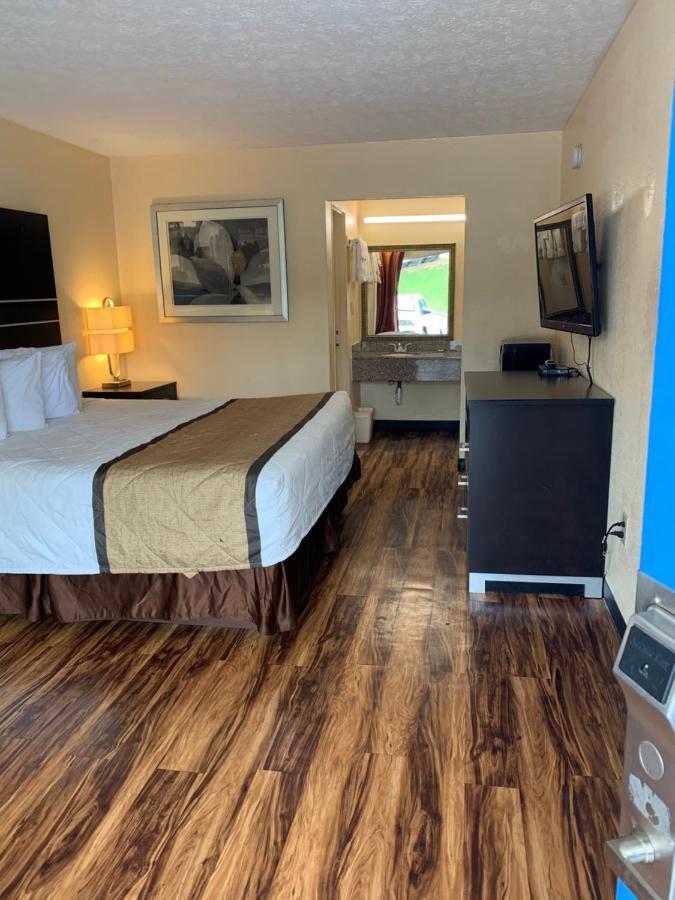 Country Hearth Inn & Suites CartersvilleCartersville  Kültér fotó
